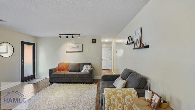 163 Conway Drive, Jesup, GA 31545