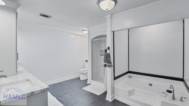 163 Conway Drive, Jesup, GA 31545