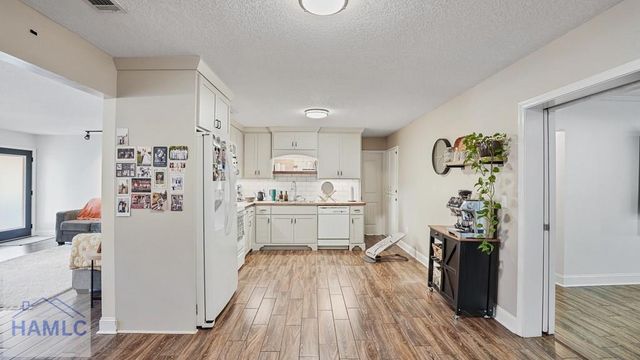 163 Conway Drive, Jesup, GA 31545