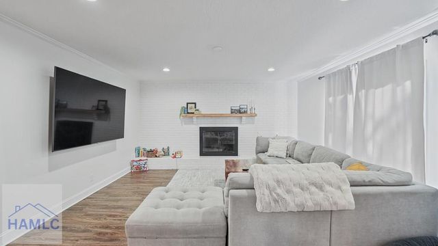 163 Conway Drive, Jesup, GA 31545