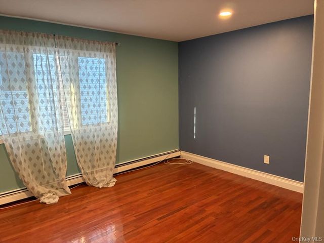 4025 Boston Avenue, Seaford, NY 11783