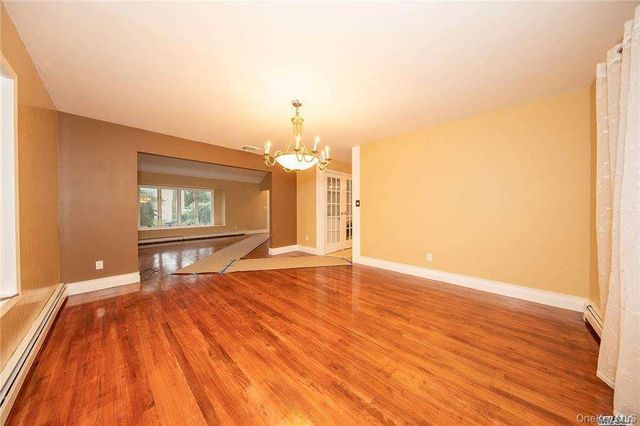 4025 Boston Avenue, Seaford, NY 11783