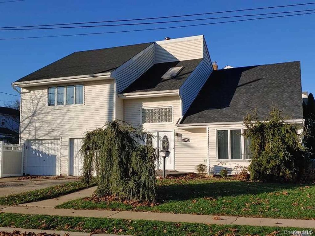 4025 Boston Avenue, Seaford, NY 11783