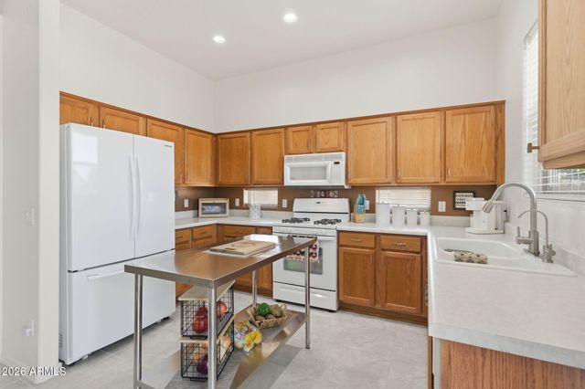 6860 E ELBROOK Avenue, Prescott Valley, AZ 86314