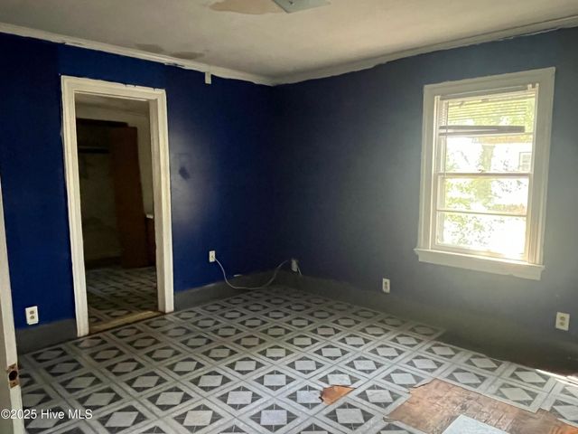 912 N Madison Avenue, Goldsboro, NC 27530