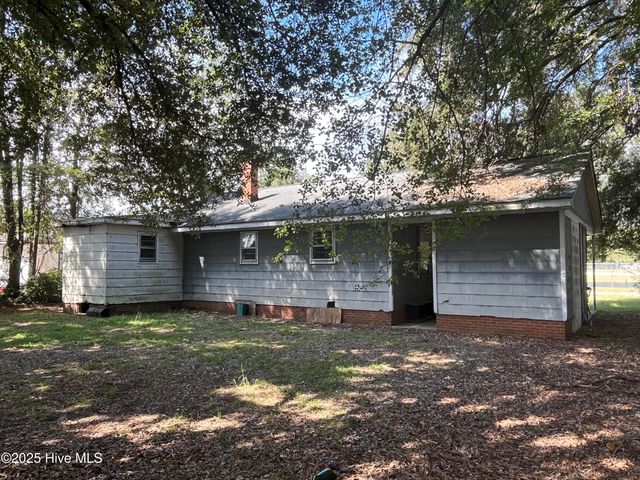 912 N Madison Avenue, Goldsboro, NC 27530