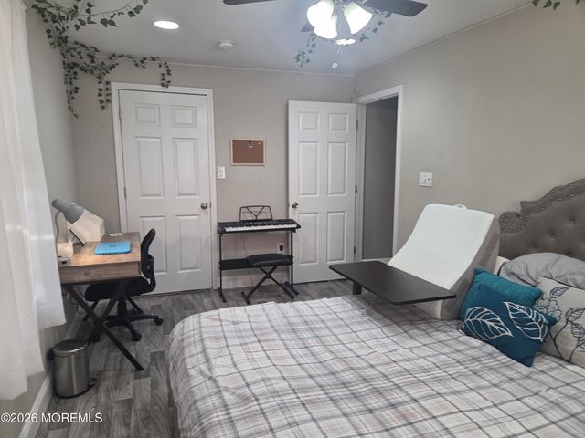 211 Magnolia Avenue, Toms River, NJ 08757