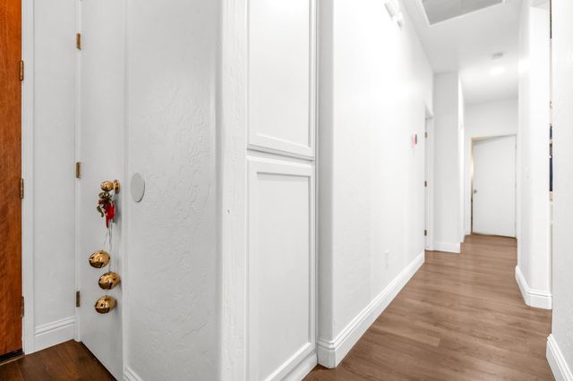 1833 Arneis Avenue, Tulare, CA 93274