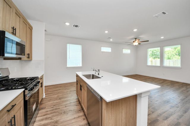 1918 Olivos Street, Missouri City, TX 77459