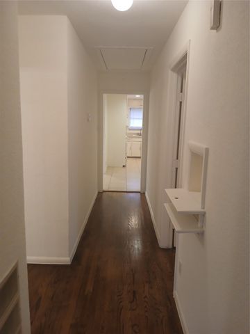 4918 Rockport Drive, Dallas, TX 75232