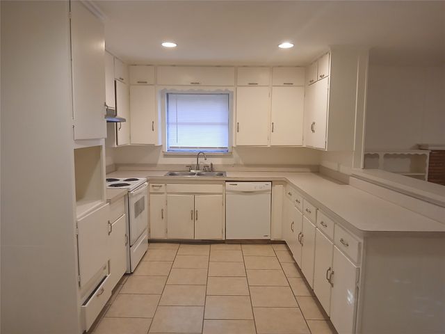 4918 Rockport Drive, Dallas, TX 75232