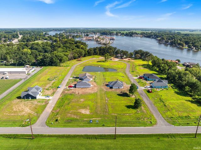 2031 Deepwater Loop, Monticello, IN 47960