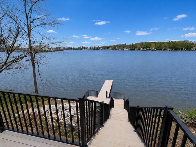 2031 Deepwater Loop, Monticello, IN 47960