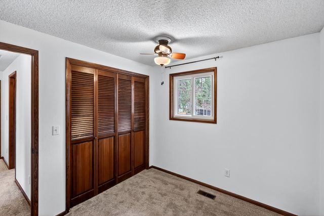 9806 N Seminole Dr, Spokane, WA 99208