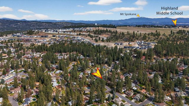 9806 N Seminole Dr, Spokane, WA 99208