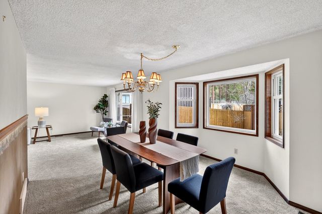 9806 N Seminole Dr, Spokane, WA 99208
