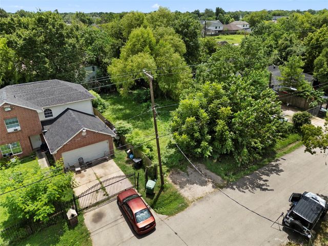 6417 Saint Augustine Street, Houston, TX 77021