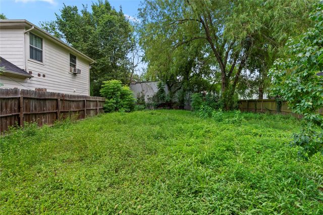 6417 Saint Augustine Street, Houston, TX 77021