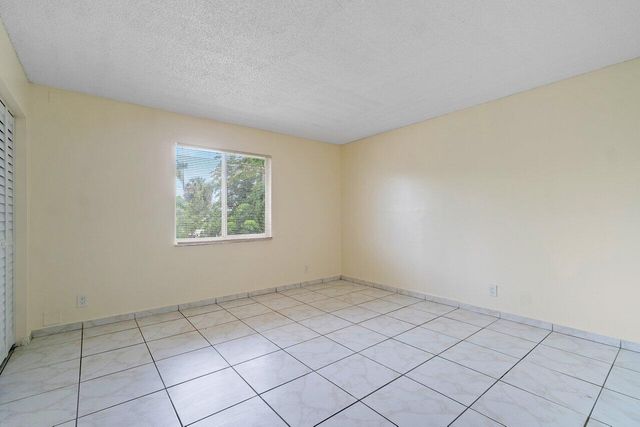 4092 Kirk Road, Lake Worth, FL 33461