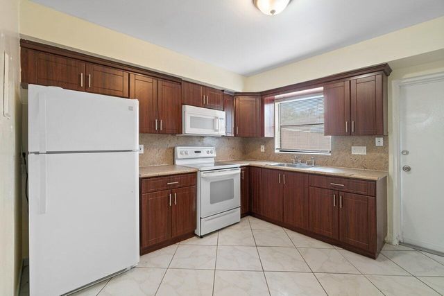 4092 Kirk Road, Lake Worth, FL 33461