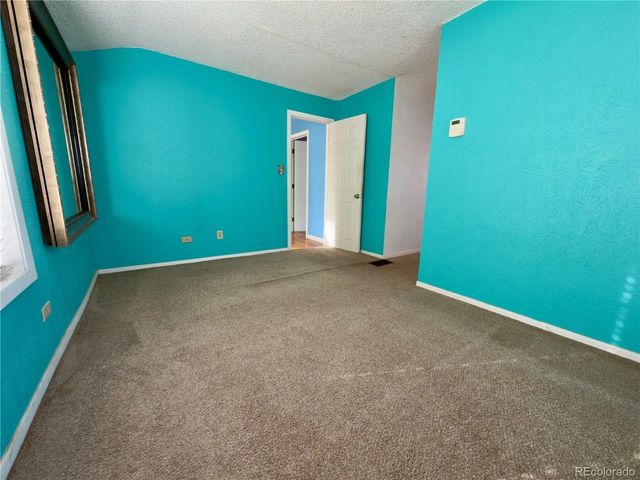 1305 Wabash St, Denver, CO 80220