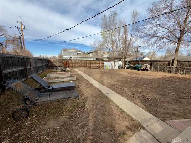 1305 Wabash St, Denver, CO 80220