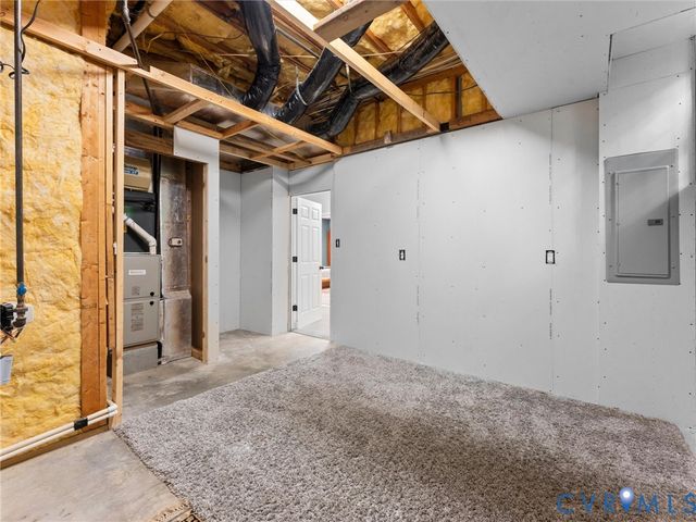 1809 Winding Way, Chesterfield, VA 23235