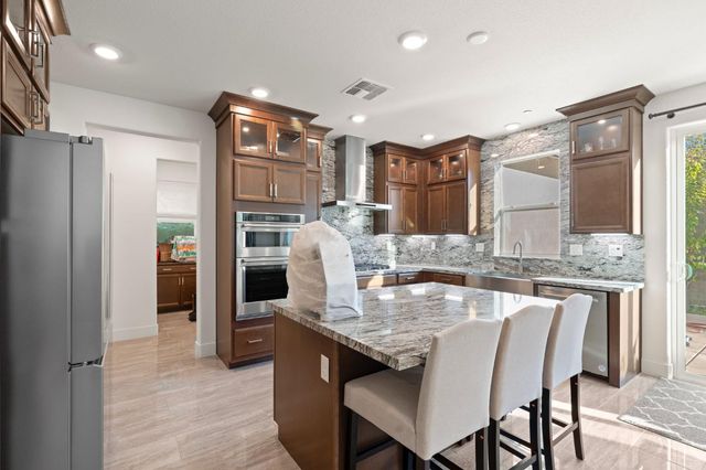 2667 Alcove Way, Sacramento, CA 95833