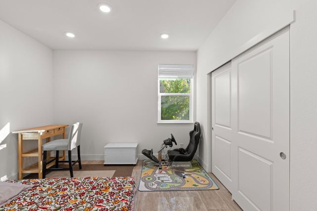 2667 Alcove Way, Sacramento, CA 95833