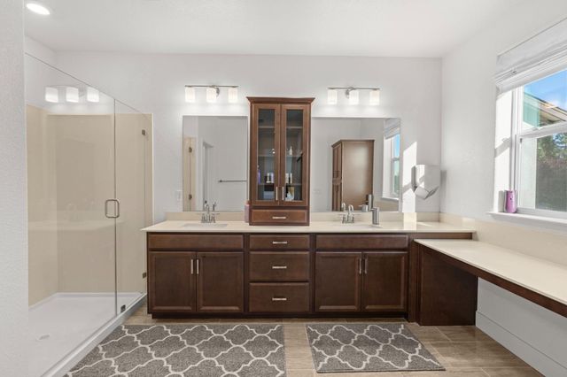 2667 Alcove Way, Sacramento, CA 95833