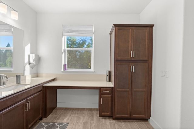 2667 Alcove Way, Sacramento, CA 95833