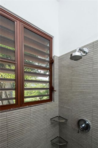 1 EL CERRO, Vieques, PR 00765