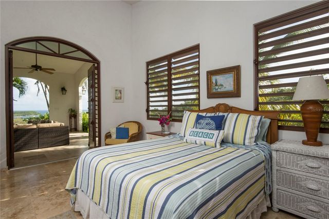 1 EL CERRO, Vieques, PR 00765