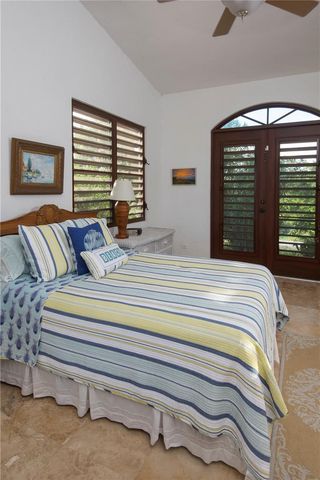 1 EL CERRO, Vieques, PR 00765