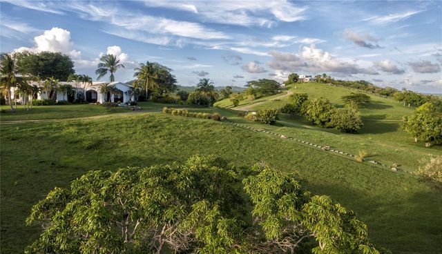 1 EL CERRO, Vieques, PR 00765