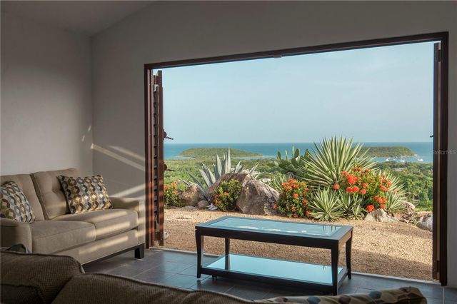 1 EL CERRO, Vieques, PR 00765