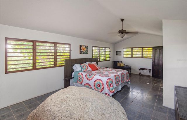 1 EL CERRO, Vieques, PR 00765