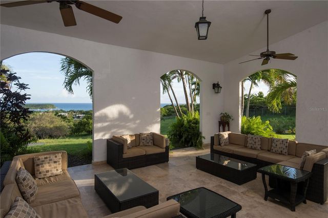 1 EL CERRO, Vieques, PR 00765