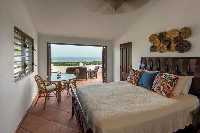 1 EL CERRO, Vieques, PR 00765