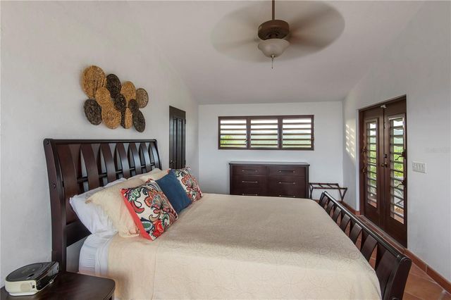 1 EL CERRO, Vieques, PR 00765