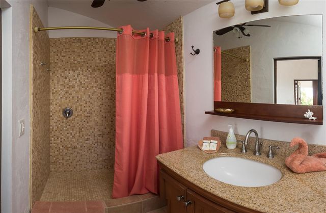 1 EL CERRO, Vieques, PR 00765