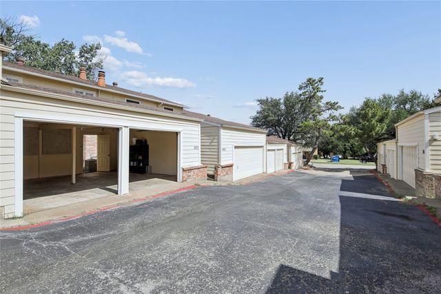 1971 Shorewood Drive, Grapevine, TX 76051
