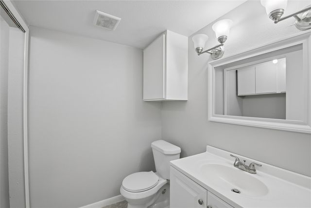 1971 Shorewood Drive, Grapevine, TX 76051