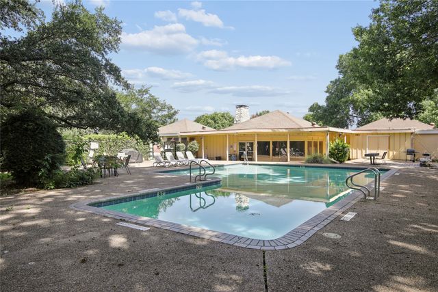 1971 Shorewood Drive, Grapevine, TX 76051