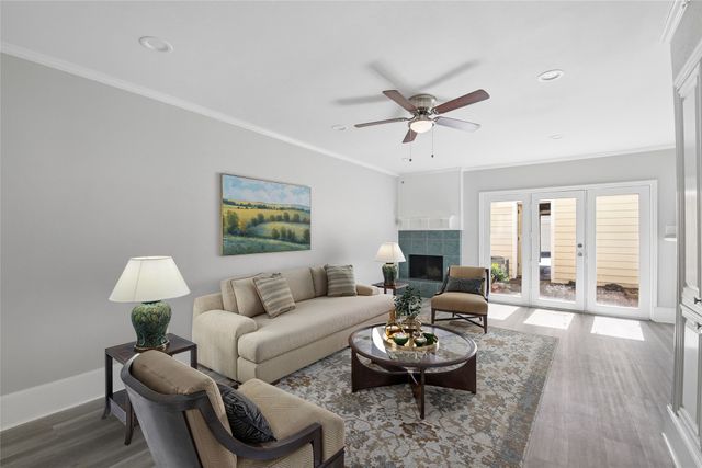 1971 Shorewood Drive, Grapevine, TX 76051