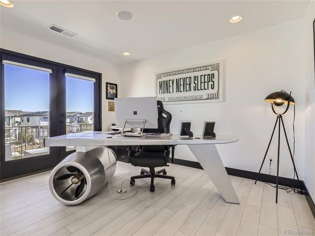 21418 E 61st Dr, Aurora, CO 80019