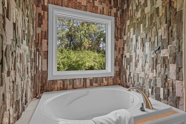 12345 E 86th Street, Indianapolis, IN 46236