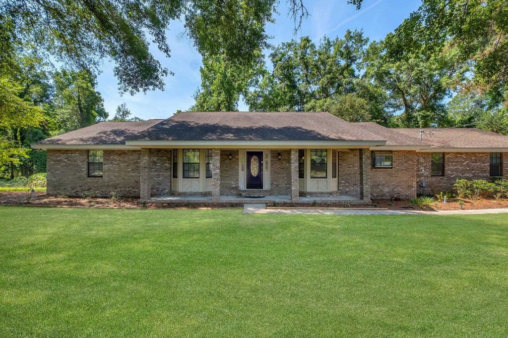 9025 Buck Lake Road, Tallahassee, FL 32317