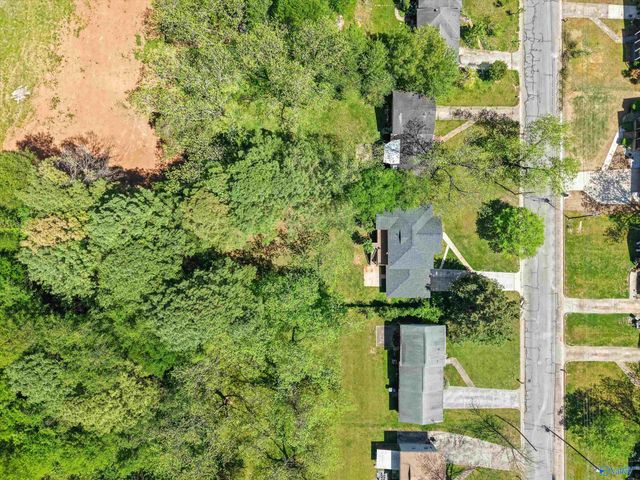 3706 Pecan Grove Drive NW, Huntsville, AL 35810