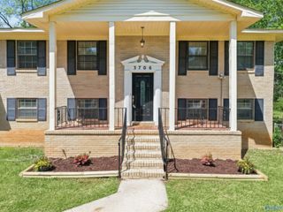 3706 Pecan Grove Drive NW, Huntsville, AL 35810